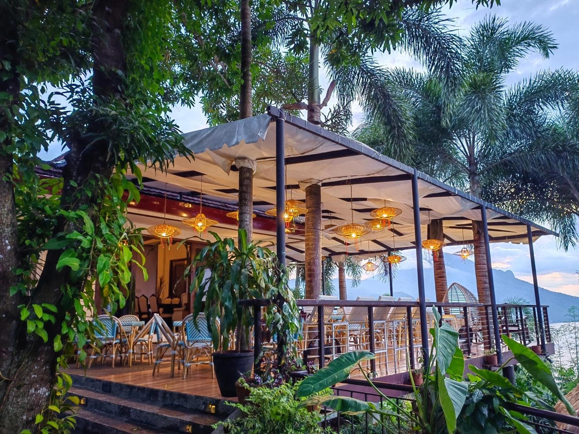 Villas By Eco Hotels Mataasnakahoy Exterior foto